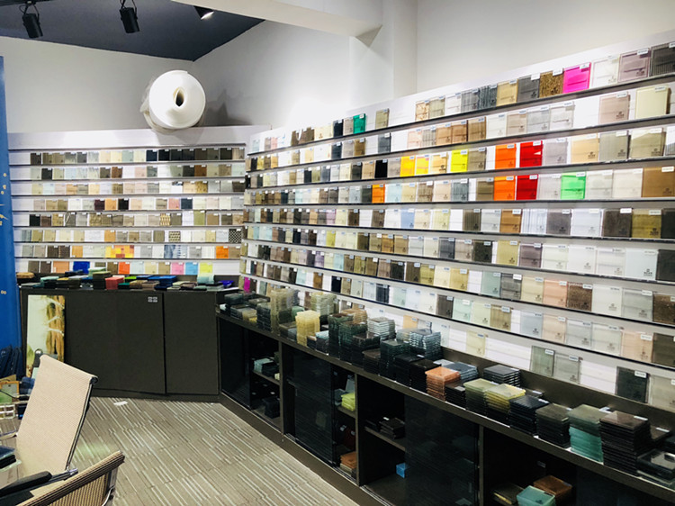 夹丝玻璃 夹丝玻璃