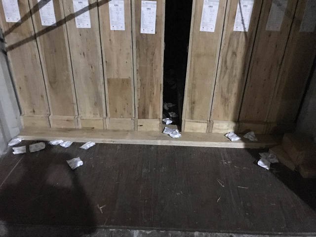 安全玻璃装载情况