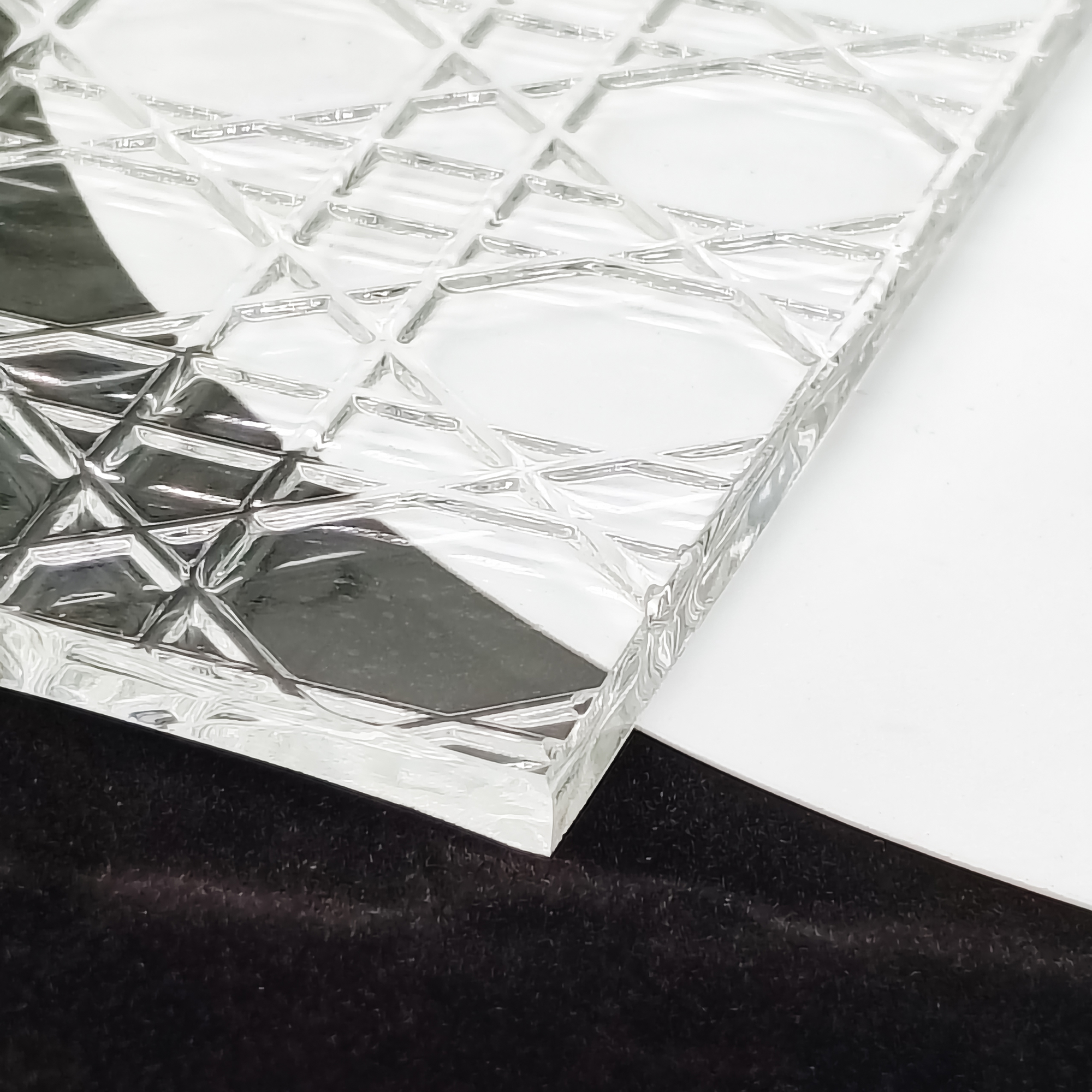 纹理超白 Dior 图案玻璃