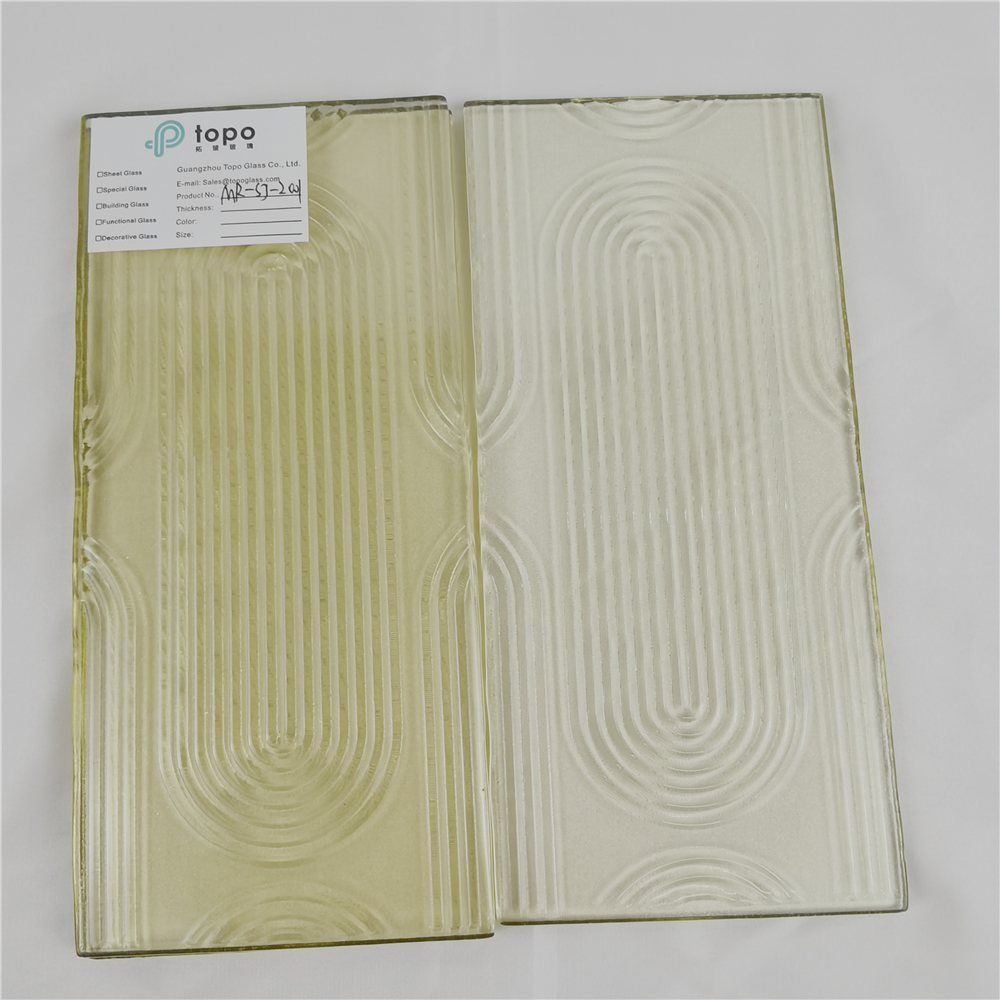 新款6mm-19mm金黄色熔合压花艺术压花玻璃
