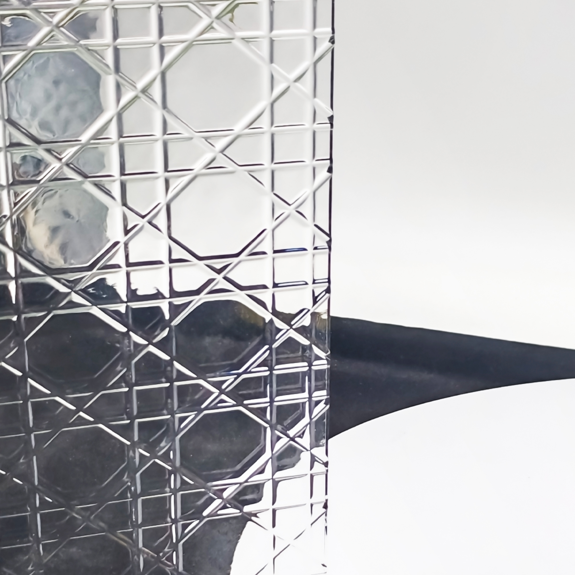 纹理超白 Dior 图案玻璃